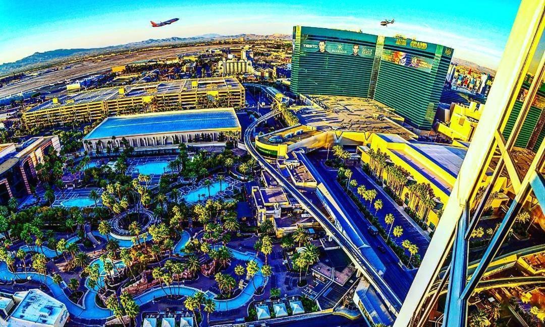Lucky Gem Penthouse & Luxury Suites At Signature Resort, Strip View 509 ラスベガス エクステリア 写真